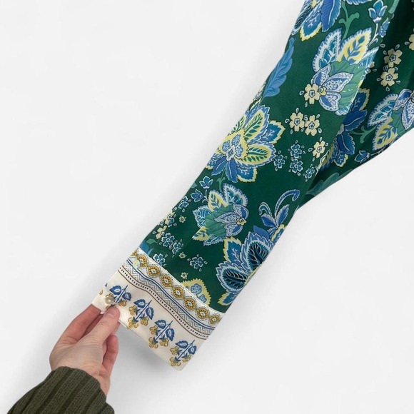 Maeve Anthropologie Boho Long Sleeved Scarf Blouse in a Green Pattern NWT - Picture 4 of 7